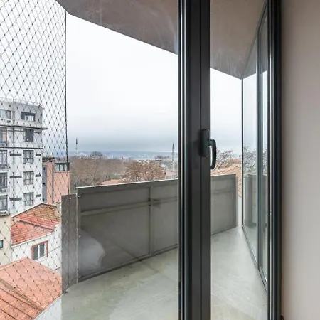 公寓 Penthouse Duplex 4br25bath Terrace Views! #258
