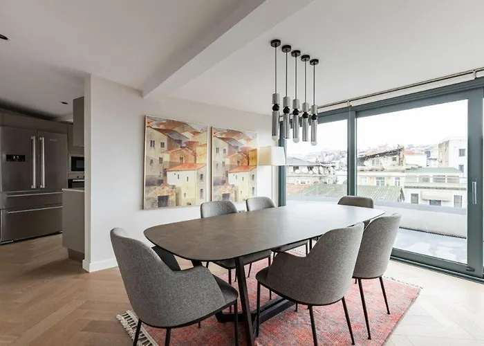 Penthouse Duplex 4br25bath Terrace Views! #258 Apartment *