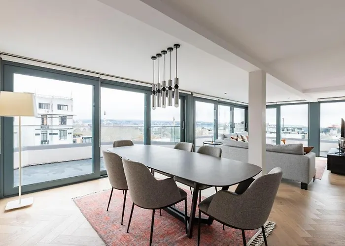 Penthouse Duplex 4br25bath Terrace Views! #258 Apartment