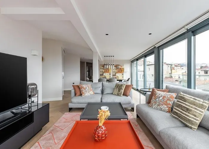 Apartment Penthouse Duplex 4br25bath Terrace Views! #258