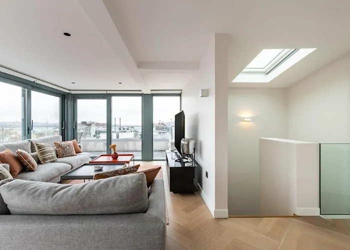 Apartment Penthouse Duplex 4br25bath Terrace Views! #258 Istanbul