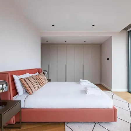 Appartement Penthouse Duplex 4br25bath Terrace Views! #258 Istanboel